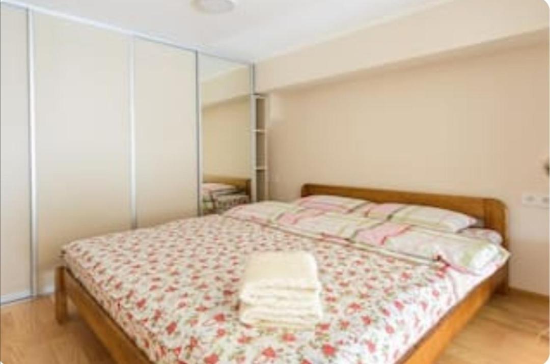 キエフLoft Smart Houseアパートメント エクステリア 写真